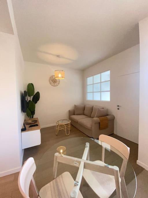 1 Chambre Avec Parking Au Coeur De Bruxelles 2D Exteriör bild